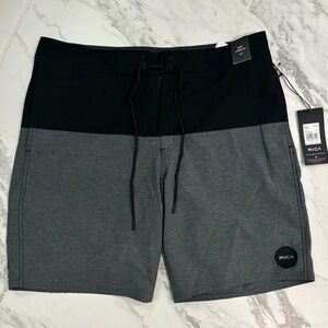 RVCA Men’s Gothard Swim Trunks Black size 34